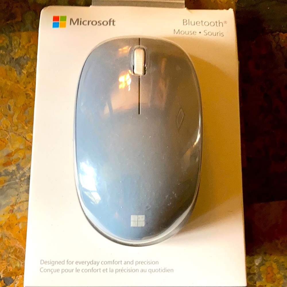 Microsoft blue tooth mouse